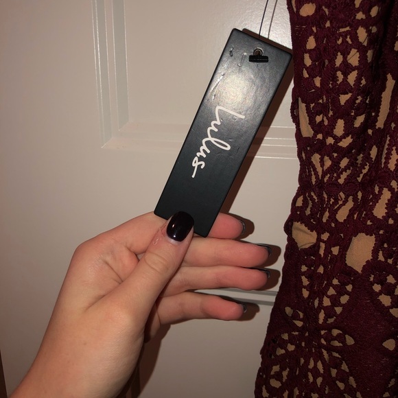 Wine and Nude Lulu’s Dress BRAND NEW - Picture 3 of 5